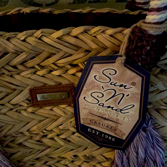 Pretty straw bag - Picture 2 of 4